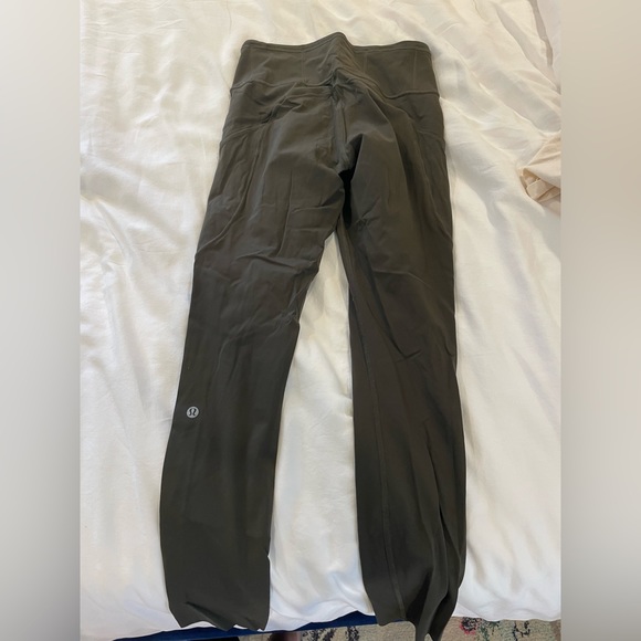 LULU LEMON RUNNING SWIFT SPEED LEGGING - Picture 3 of 3